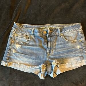 American Eagle super stretch shortie
